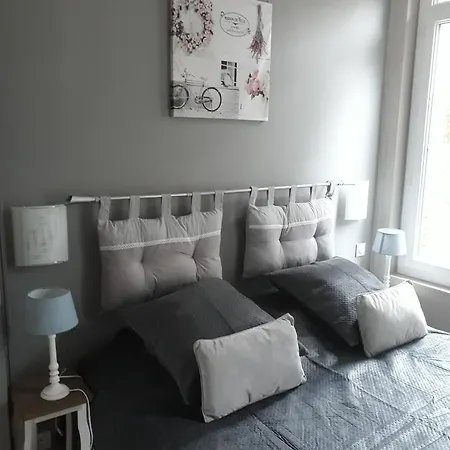 La Ferme En Bed & Breakfast Bernay (Eure)